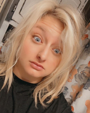 Nicole Aniston, 18, United States