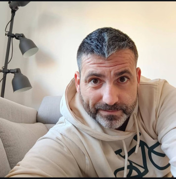 Lewis, 52, United States