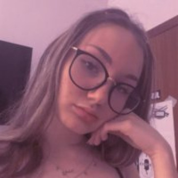 Katie Lisa Rowden, 19, United States