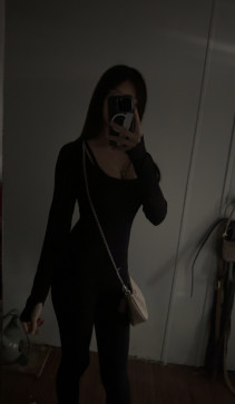 Maria, 18, United States