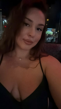 Nicki D, 33, United States