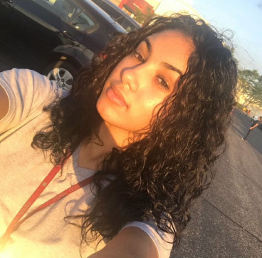 Bellaxorodriguez, 32, United States