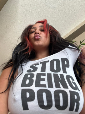 Emily Jersey, 30, United States