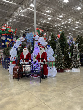 Lauren Elizabeth, 40, United Kingdom