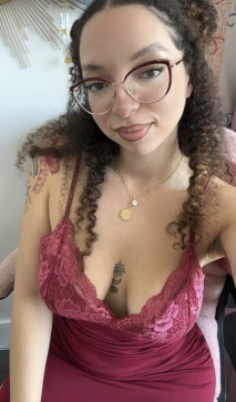 Daisy Dana, 23, United States