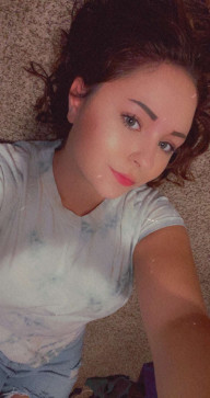 Sweet Stella, 29, United States