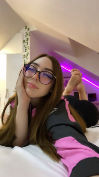 Lizzyma, 29, United States