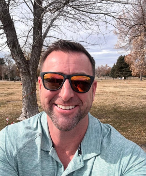 Johnson Clint, 46, United States