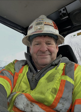 Thomas, 55, United States