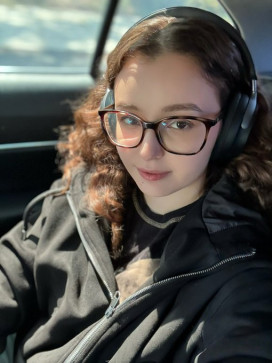 Ashley Lenae Walter, 27, United States