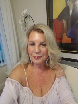 Karen, 58, United States