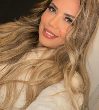 Pamela, 29, United States