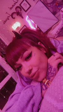 Kimberly Lewis, 31, United States