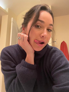 Olivia Daniel, 18, United States