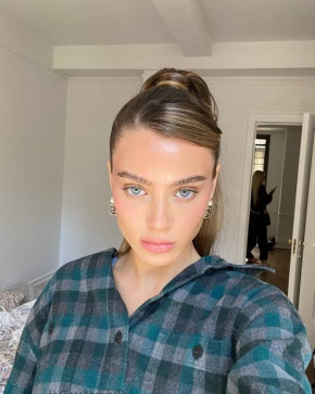 Alexia, 28, United States