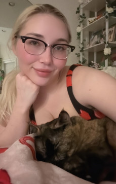 Olivia, 26, United States