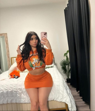 Linda Becky, 29, United States