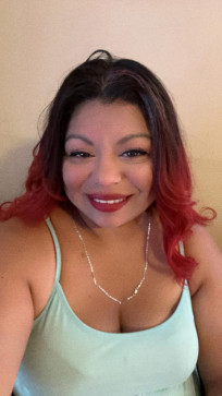 Kelly Karen, 28, United States