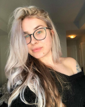 Betty, 29, United States