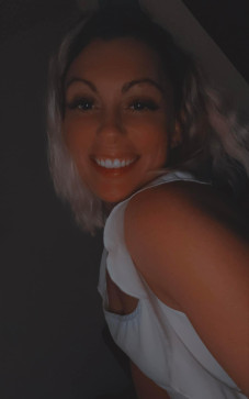 Sandra Bella, 28, United States