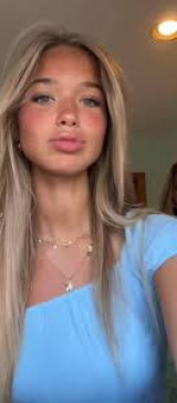 Charalotte, 18, United States