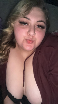 Angela, 29, United States