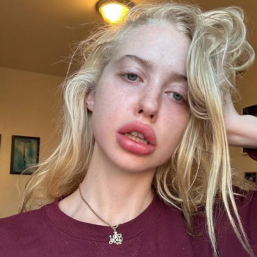 Caeey, 30, United States