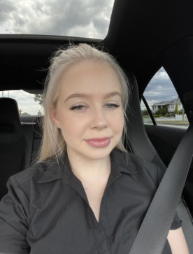 RebeccaSlisher, 30, United States