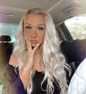 Louise Tina, 30, United States