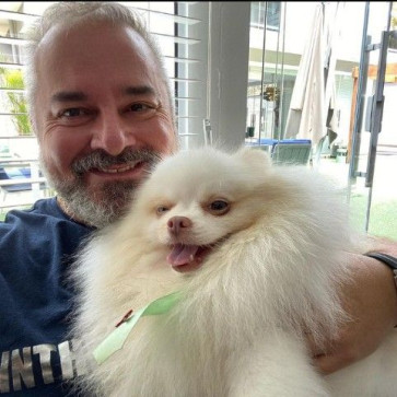 James, 58, United States