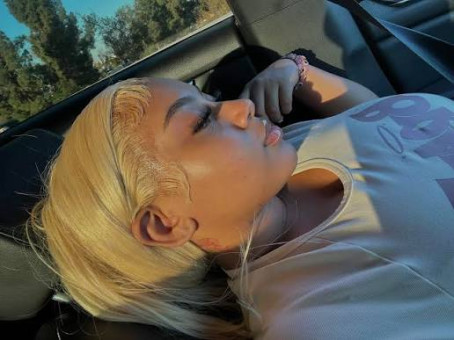 Natalie, 30, United States