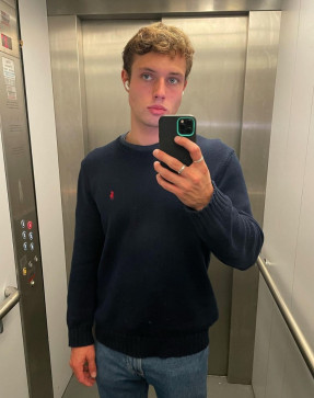 Jb, 23, United States