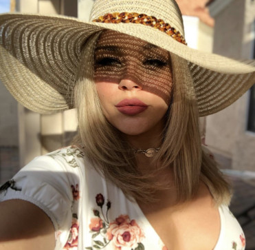 Sarah, 30, United States