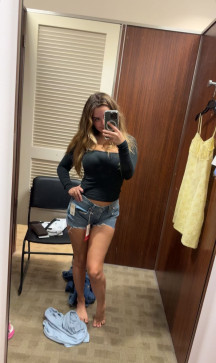 Mesey Sherry, 26, United States