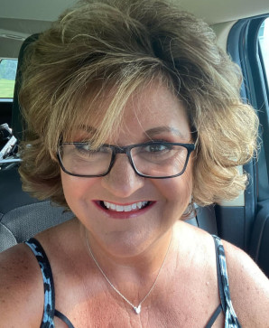 Kimkyss, 52, United States