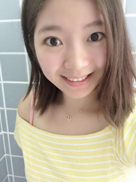 Mina 21, 21, United States