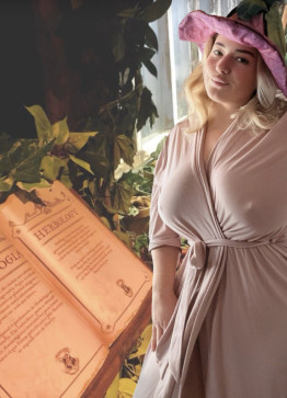 Jenny, 35, United States