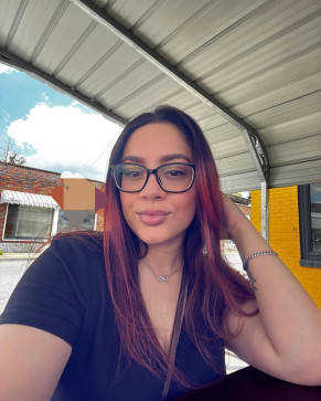 Honeycutt Haley, 28, United States