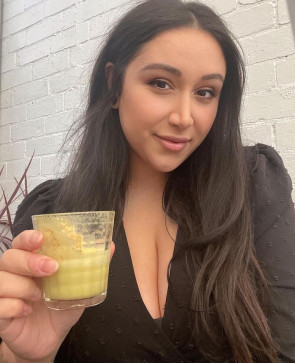 Nichole, 30, United States