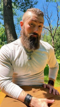 Chase, 39, United States