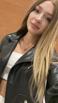 Zaraa, 37, United States