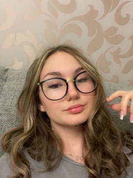 Merindah Sophie, 29, United States