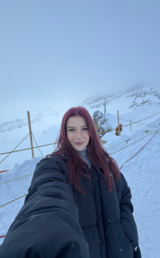 Mia Grose, 35, United States