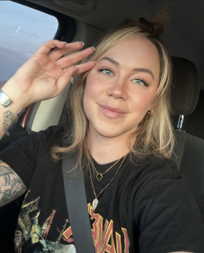 Diana, 30, United States