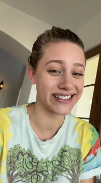 Stella Ella, 21, United States