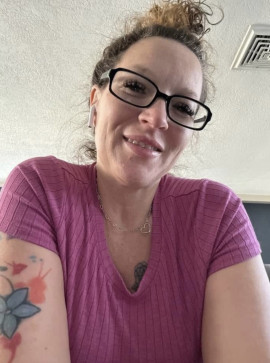 Amandares Janet, 40, United States