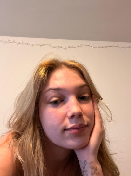 Emily, 25, United States