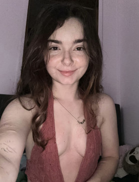 Ally Nyx, 19, United States