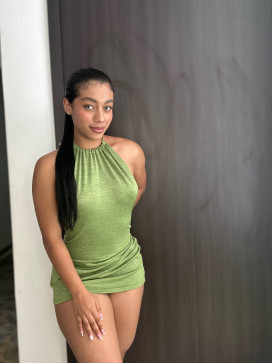 Emily Lomie, 20, United States