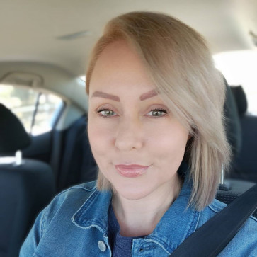 Emily, 34, United States